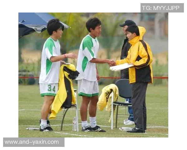 如何获取足球裁判员证书及其对职业发展的影响分析 如何获取足球裁判员证书及其对职业发展的影响分析