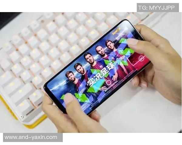 实况足球9下载与热门电视剧的精彩结合，畅享游戏与剧情的双重乐趣